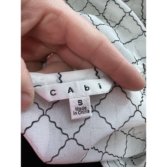 CAbi Small Women Blouse #740 Button Front Roll Tab Long Sleeve Sheer X16 - Picture 4 of 8